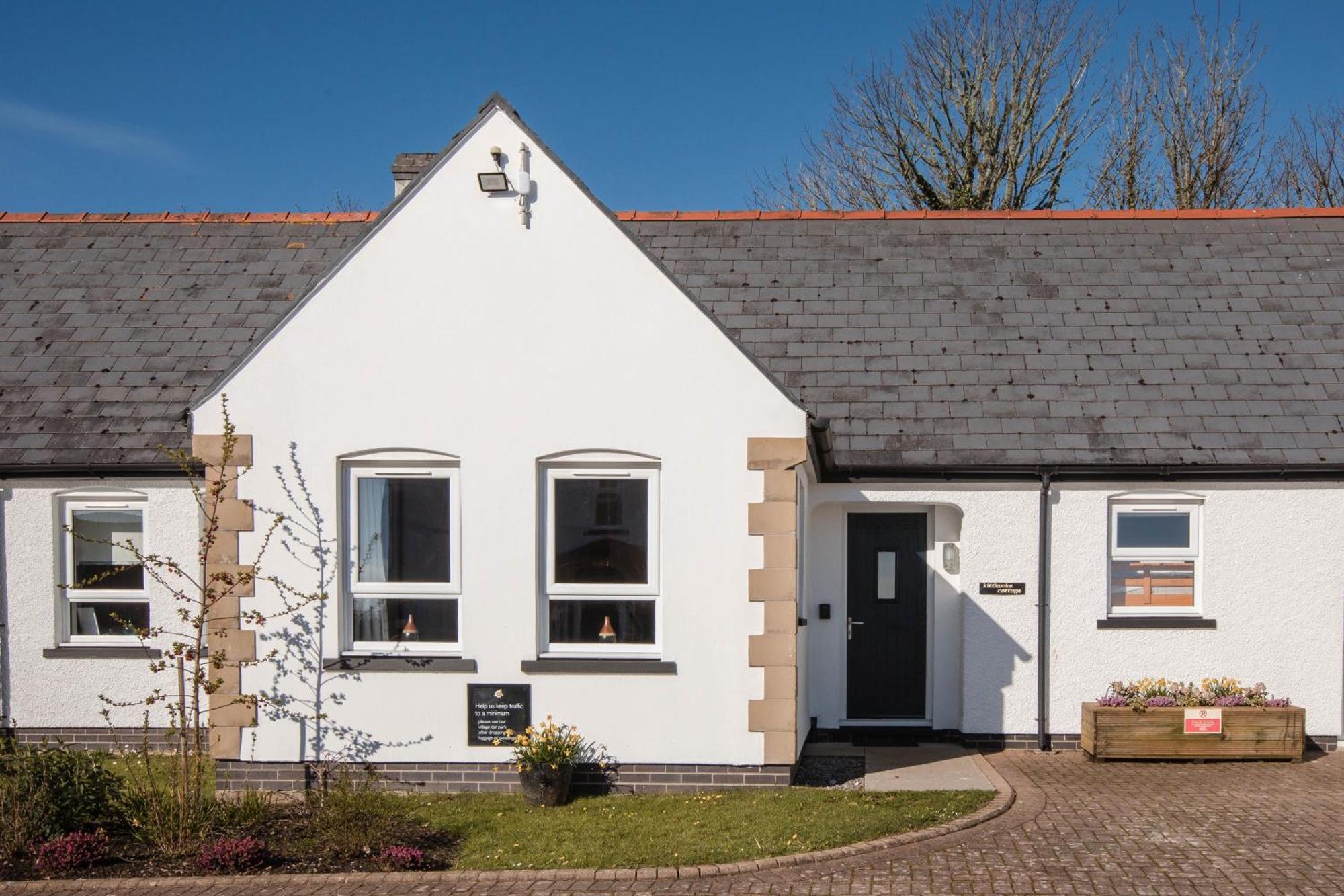 Hotel Celtic Haven Lydstep Esterno foto