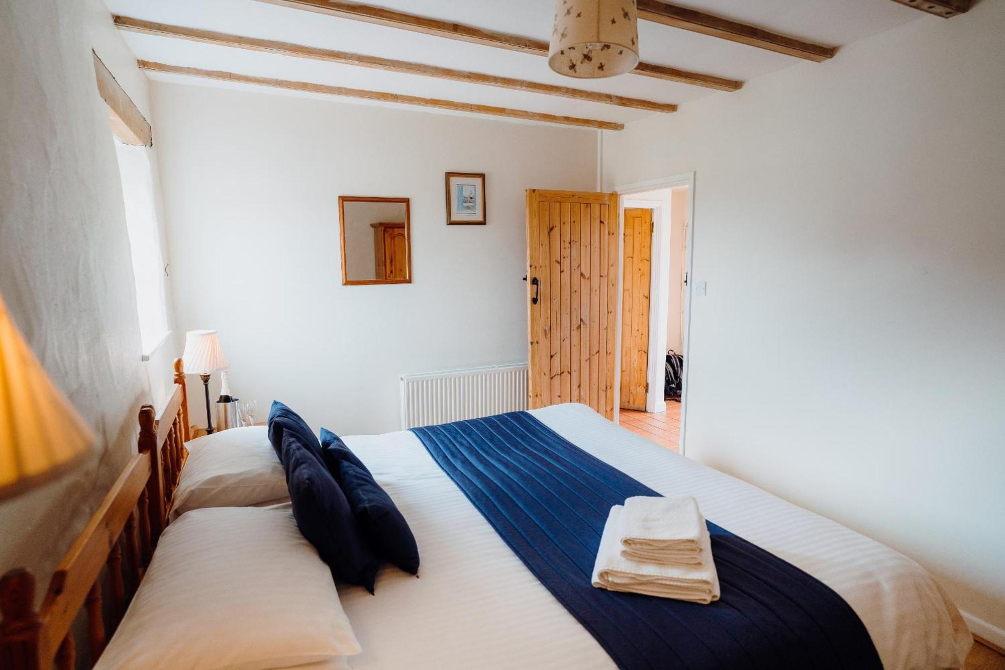 Hotel Celtic Haven Lydstep Esterno foto