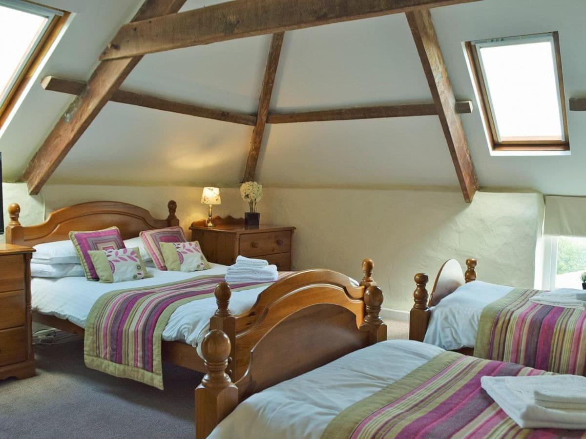 Hotel Celtic Haven Lydstep Esterno foto