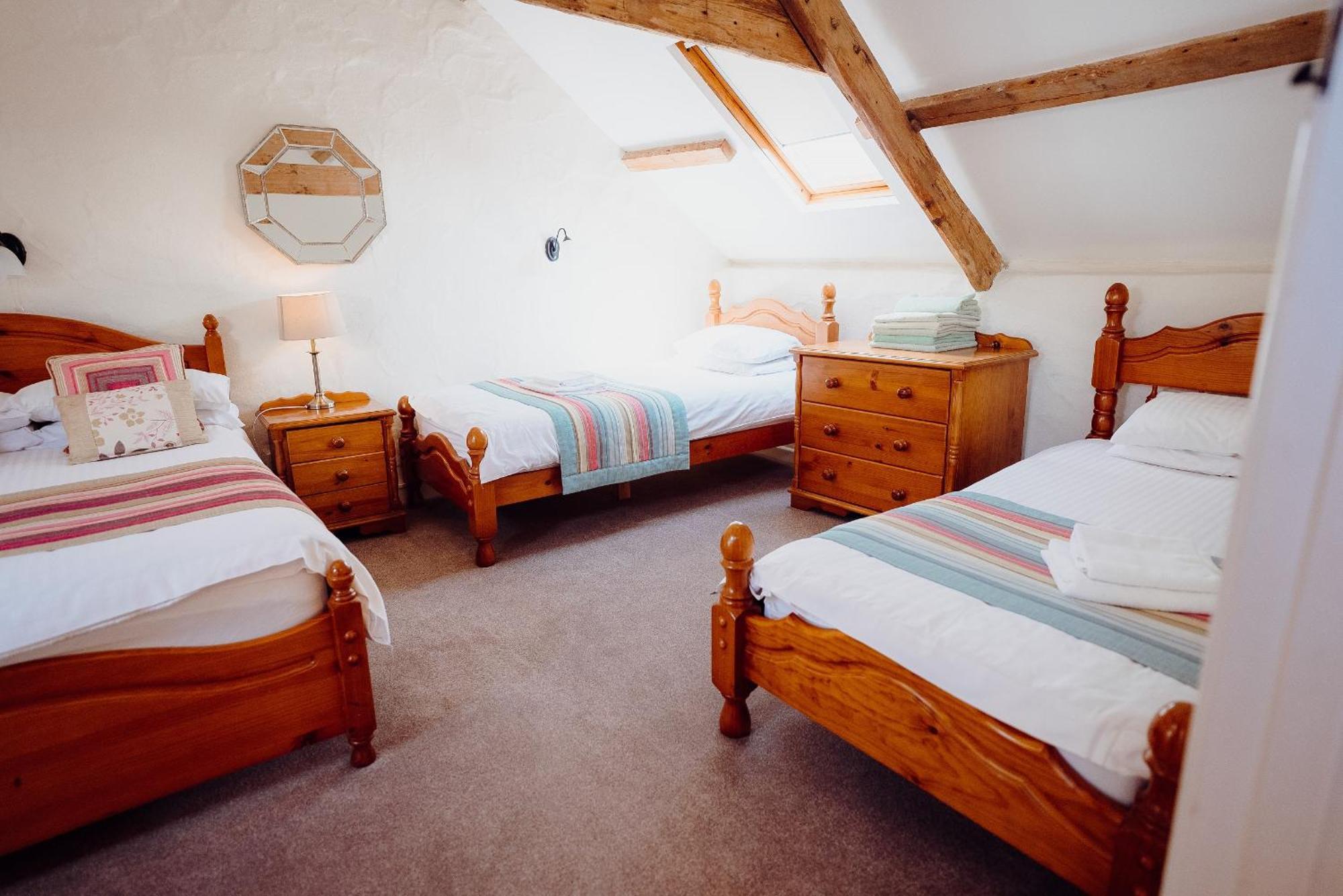 Hotel Celtic Haven Lydstep Esterno foto