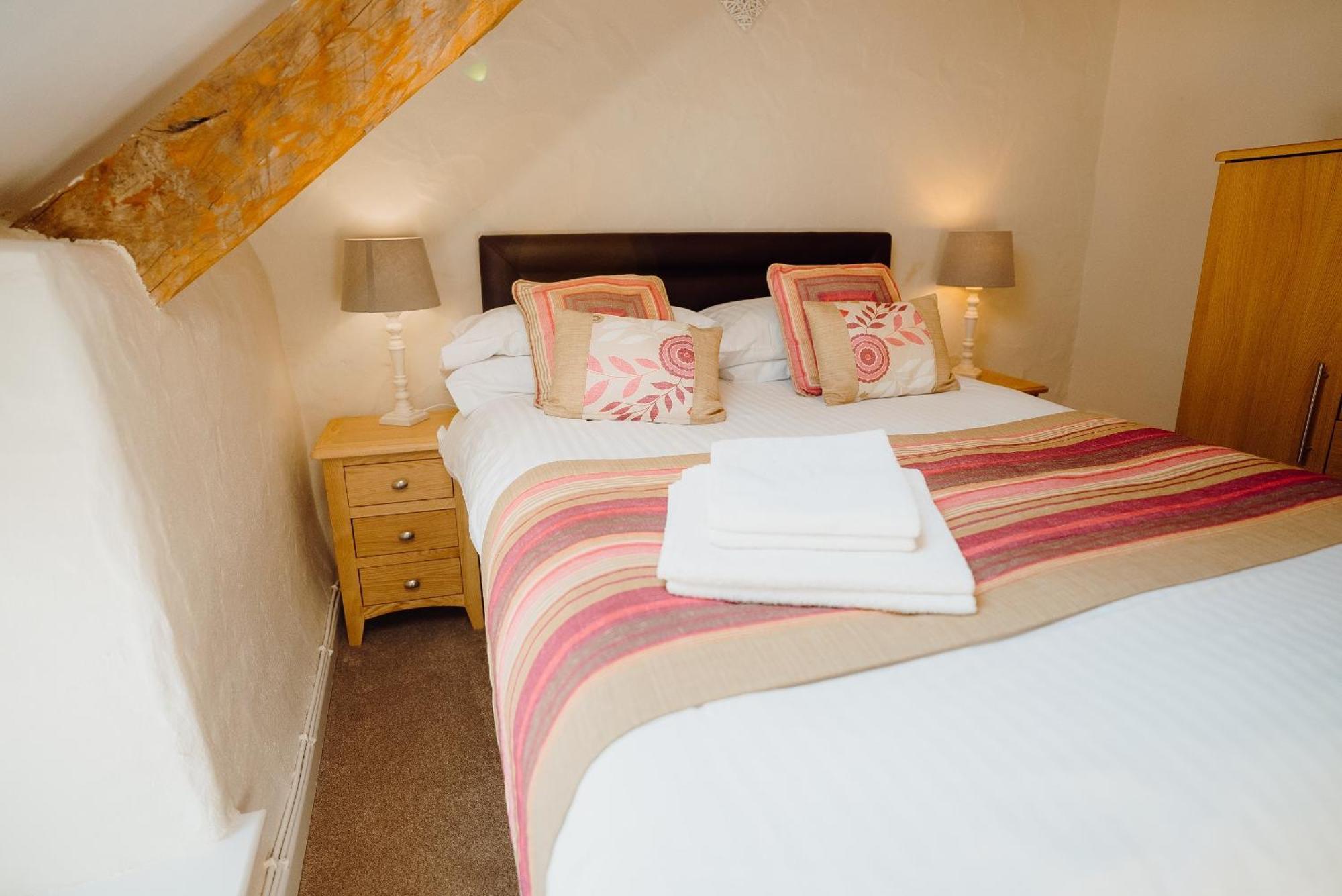 Hotel Celtic Haven Lydstep Esterno foto